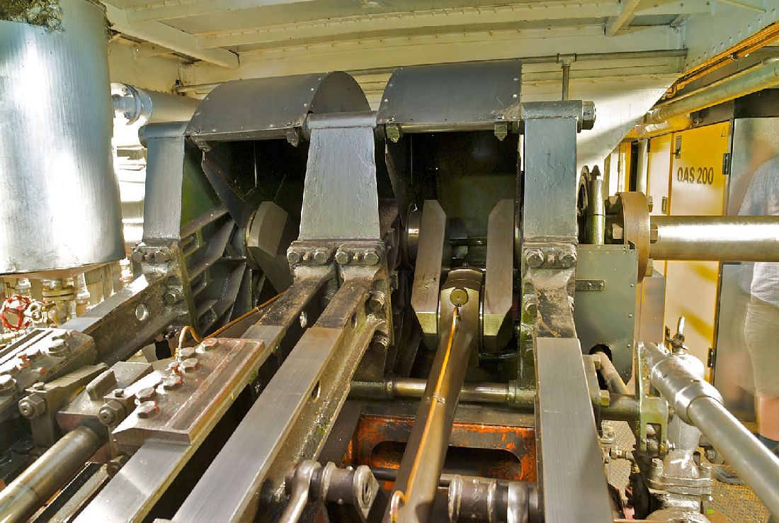 Maschine DS Vltava (5).jpg
