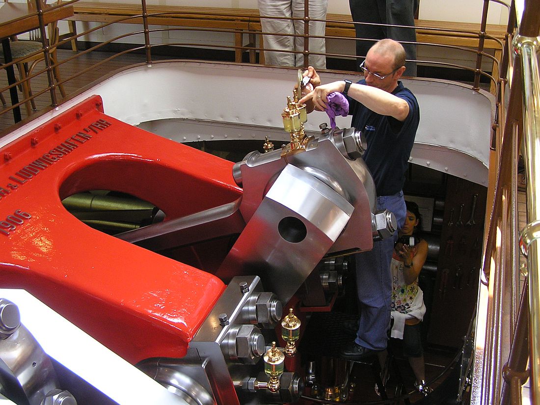 Schiller engines 2008-01.JPG